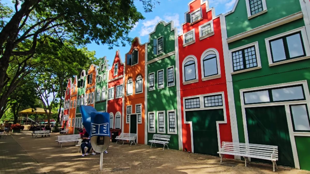 Com clima ameno e menos turistas, o outono de 2026 revela uma cidade mais econômica e fácil de explorar em um único dia