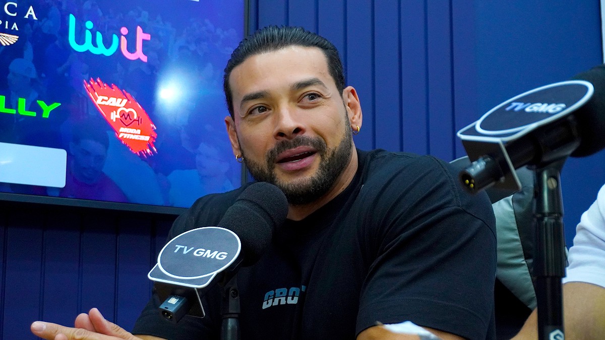 Felipe Franco também falou sobre a atuação fora dos palcos durante a entrevista
