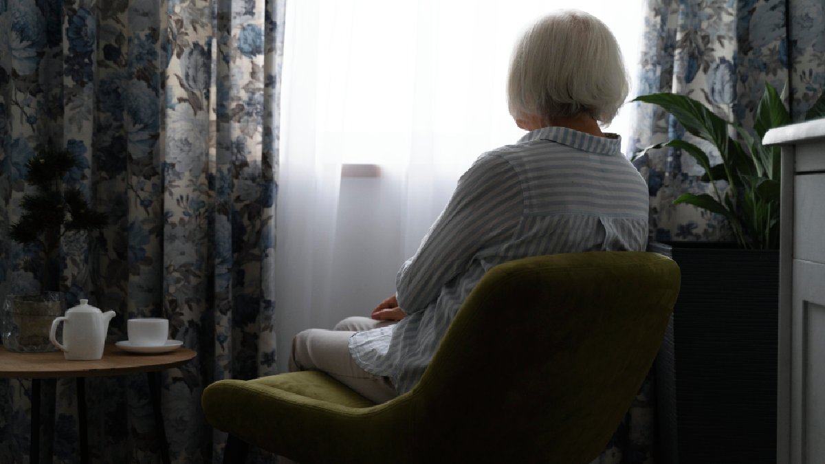 Estudo aponta que falta de dopamina pode estar ligada à perda de memória no Alzheimer