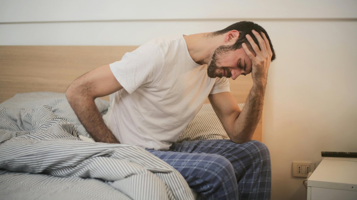 Infecções comuns, como gripe e resfriado, podem aumentar temporariamente o risco de AVC em pessoas com menos de 50 anos
