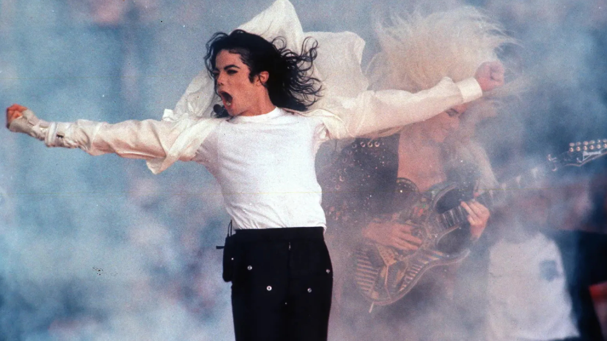 Décadas depois, os números de Michael Jackson continuam impressionando a indústria musical (Reprodução: MJ Beats)
