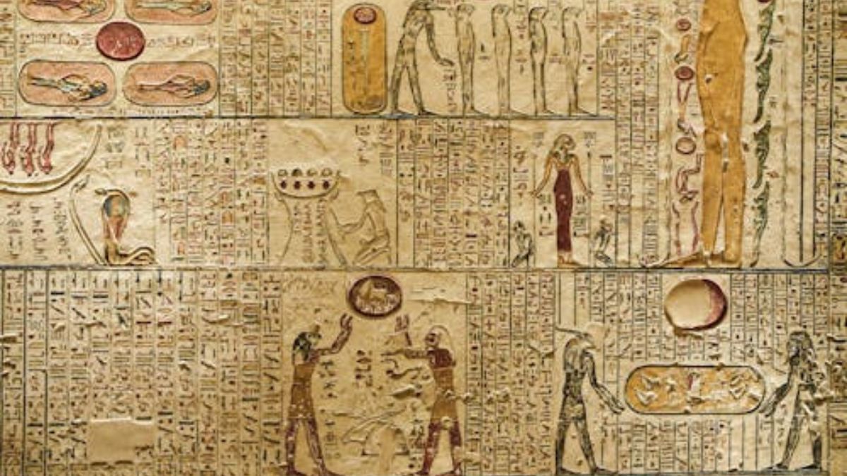 O achado reforça a importância de Oxirrinco como um dos grandes centros de preservação de papiros antigos (Foto. Pexels)