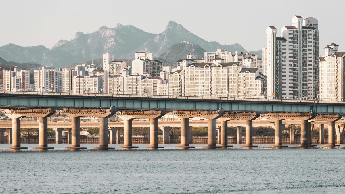 Em Seul, a tecnologia aparece cada vez mais ligada a experiências urbanas e culturais, não apenas a laboratórios (Foto: Pexels)