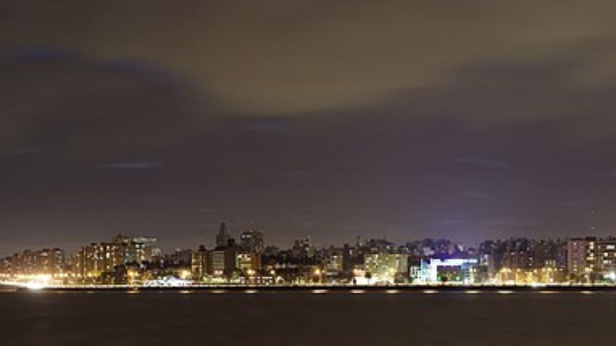 A orla de Montevidéu é um dos espaços urbanos mais associados à rotina ao ar livre no Uruguai (Foto: Wikimedia Commons/Jimmy Baikovicius)