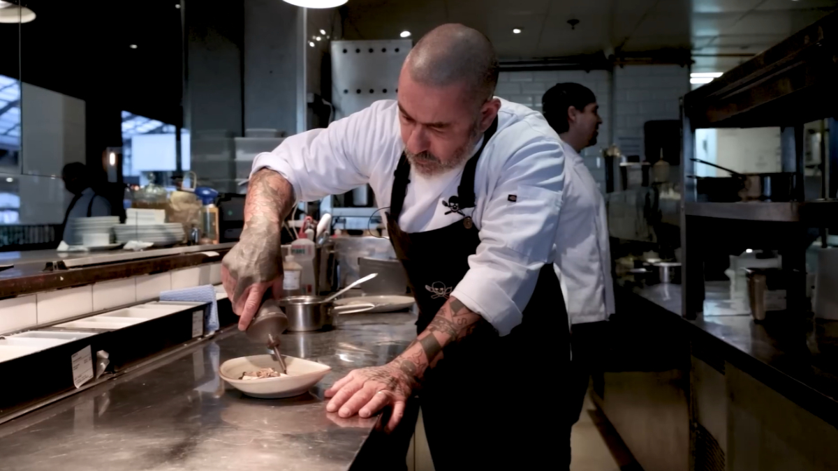 Valores variam entre combos acessíveis e experiências premium nos restaurantes do chef paulista (Reprodução: YouTube)