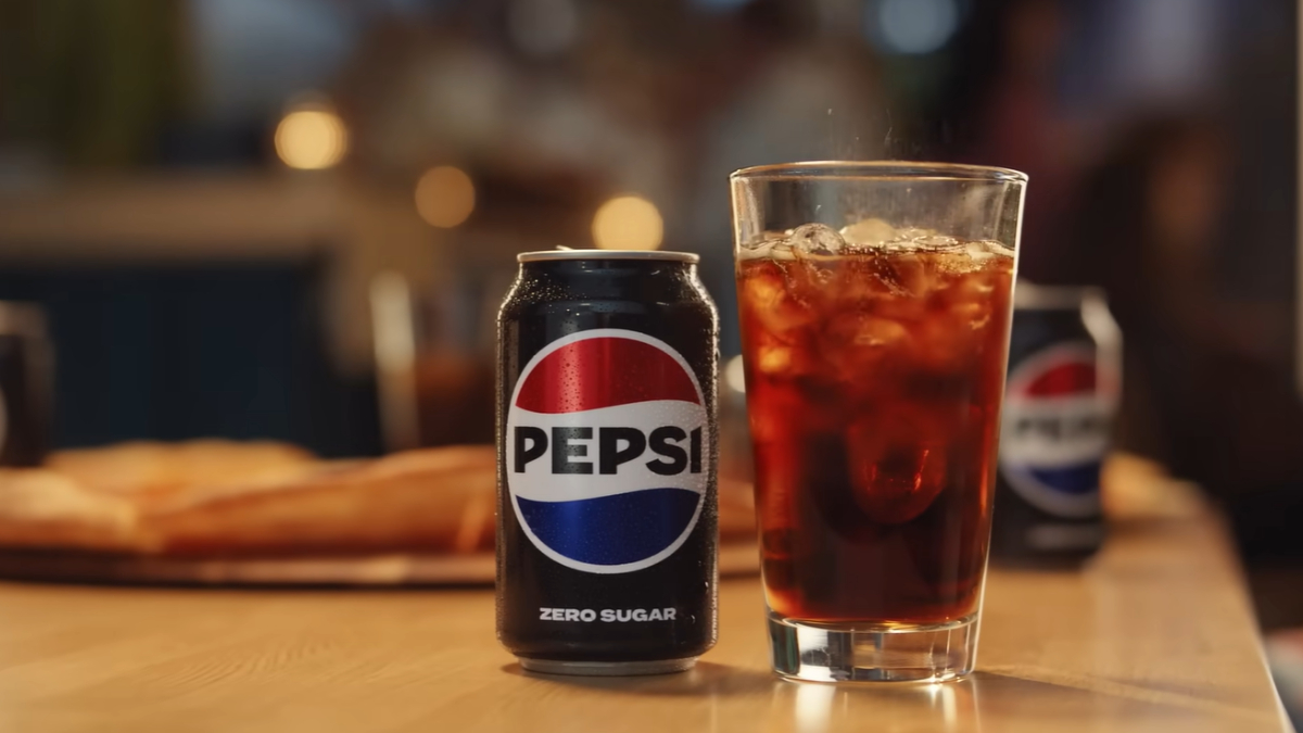 Fim de uma parceria clássica: Pepsi deixa oficialmente os restaurantes do Burger King no Brasil (Reprodução: YouTube)