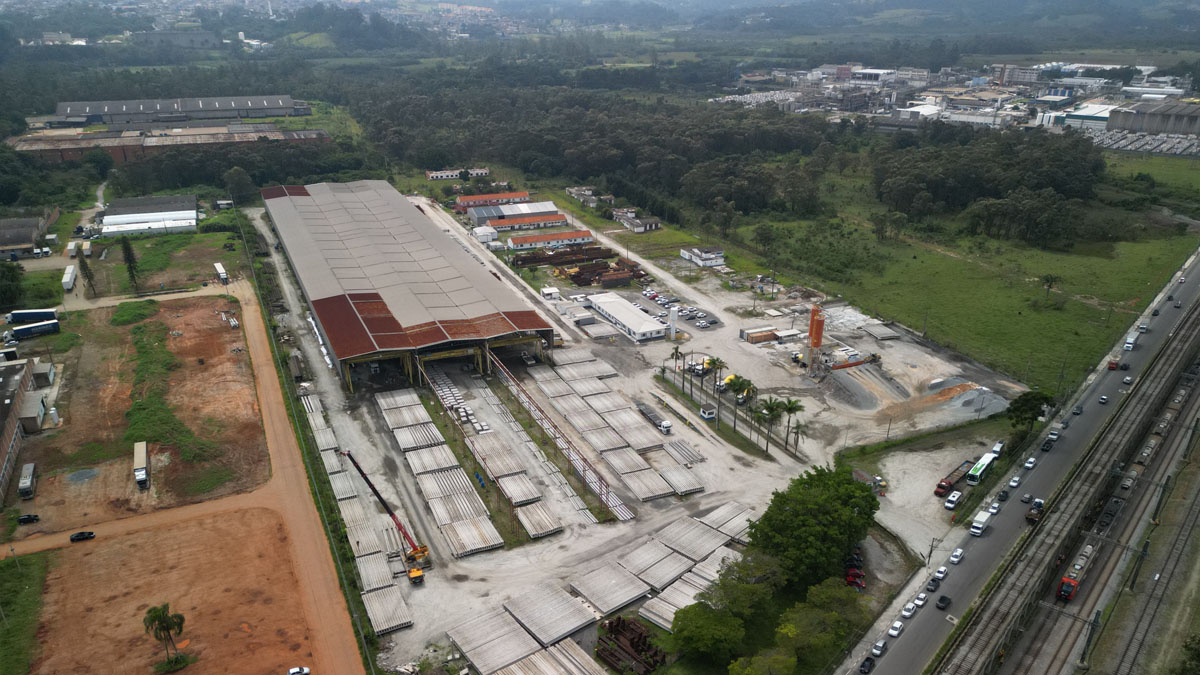 O projeto prevê 12 Obras de Arte Especiais, entre viadutos e pontes, que juntas terão 4,23 quilômetros de extensão, distância próxima a uma volta completa no Autódromo de Interlagos. - Formula Group/SPMAR divulgação