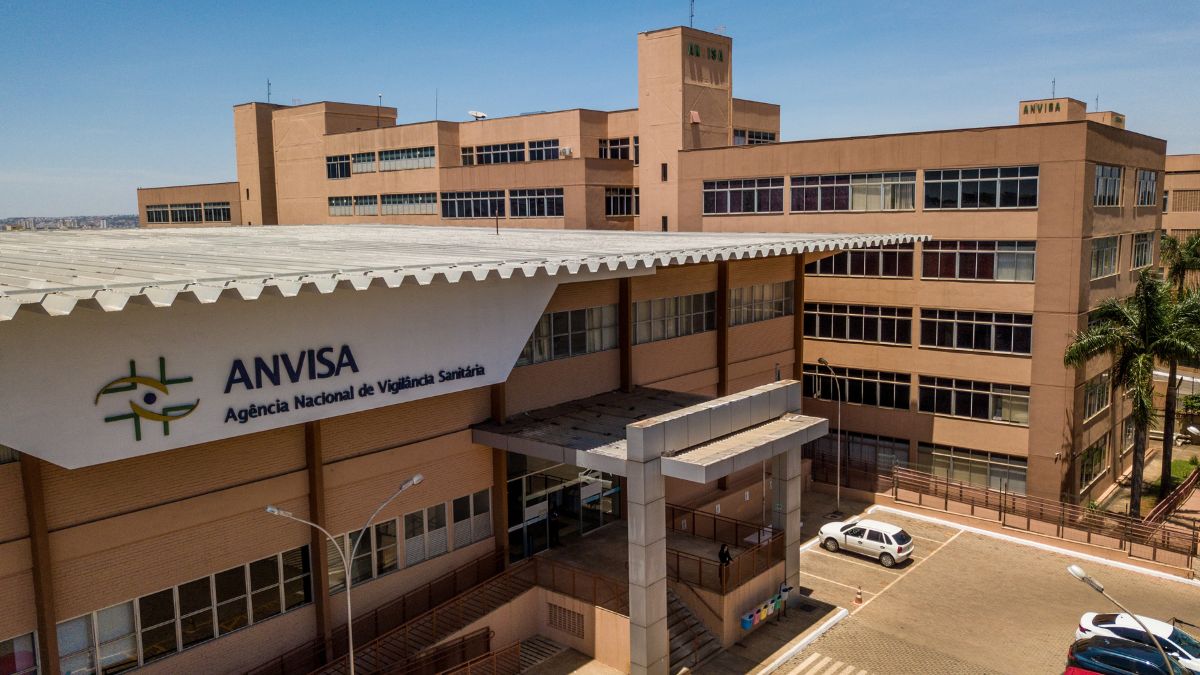 Agência Nacional de Vigilância Sanitária mantém análise de esclarecimentos enviados pela empresa para decisão final sobre os lotes (Foto: Divulgação, Anvisa)