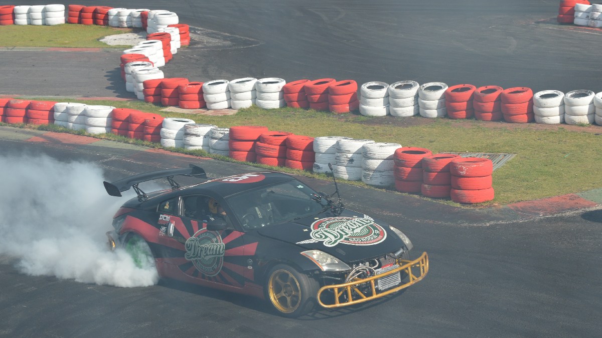 O circuito conta com uma das pistas mais modernas em solo nacional, usada especialmente para apresentações gratuitas de drift todo sábado e domingo/Divulgação