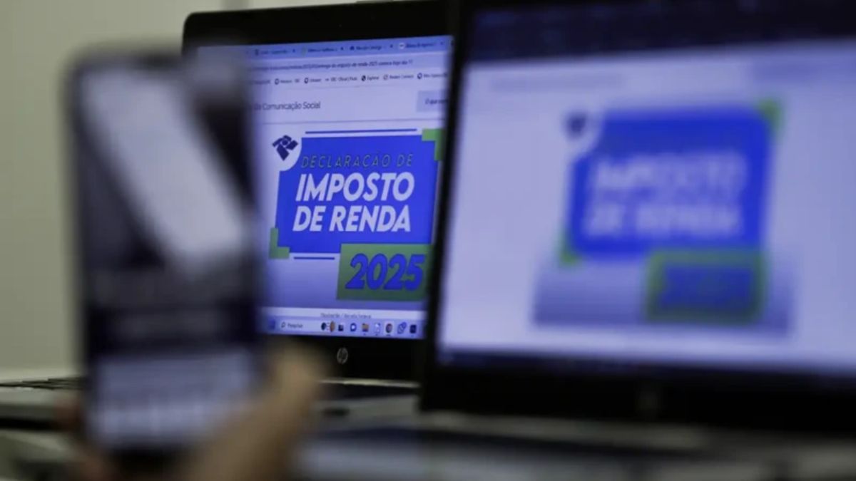 Sistemas de fiscalização em 2026 estão mais precisos na detecção de entradas de valores sem origem declarada. Joédson Alves/Agência Brasil