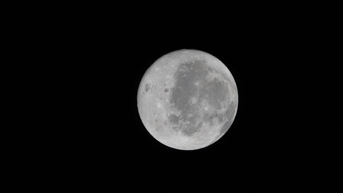 Lua vista do espaço durante missão da Artemis - Foto: Nasa
