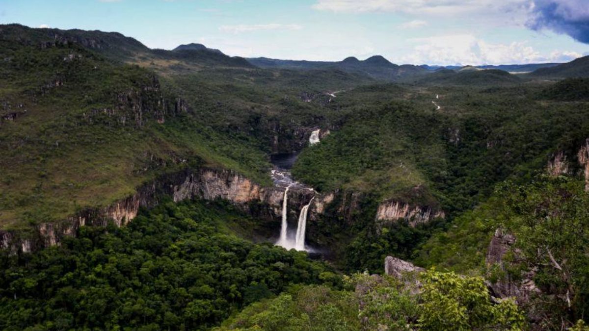 A Chapada dos Veadeiros abriga nascentes estratégicas que, segundo especialistas, correm risco de contaminação por processos químicos da mineração. Marcelo Camrgo/Agência Brasil