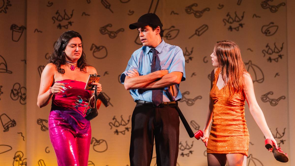 Trama da comédia 'A.M.I.G.A.S' acompanha as amigas Aline, Dil e Dadá, personagens interpretadas por Julia Iorio, Leticia Braga e Isabel Castello Branco.