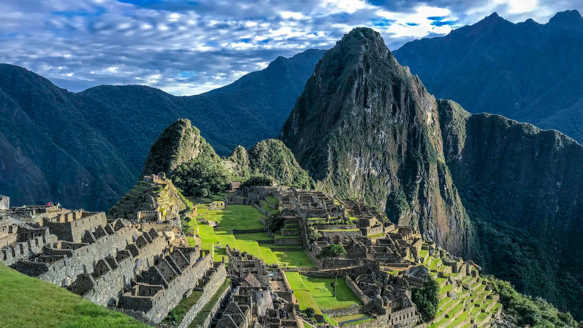 Peru chama atenção pelas ruínas históricas e pela cultura andina (Foto: Pexels)