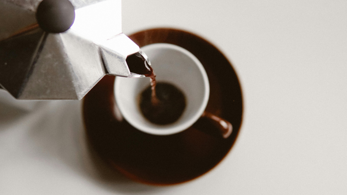 Além da disposição, o café pode ter efeitos positivos importantes na memória e no funcionamento cerebral