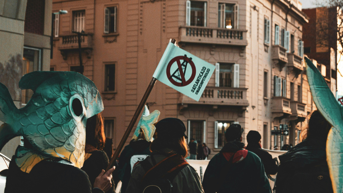 Argentina amarga retração na indústria, perda de empregos e queda no consumo em meio às medidas de austeridade (Foto: Pexels)