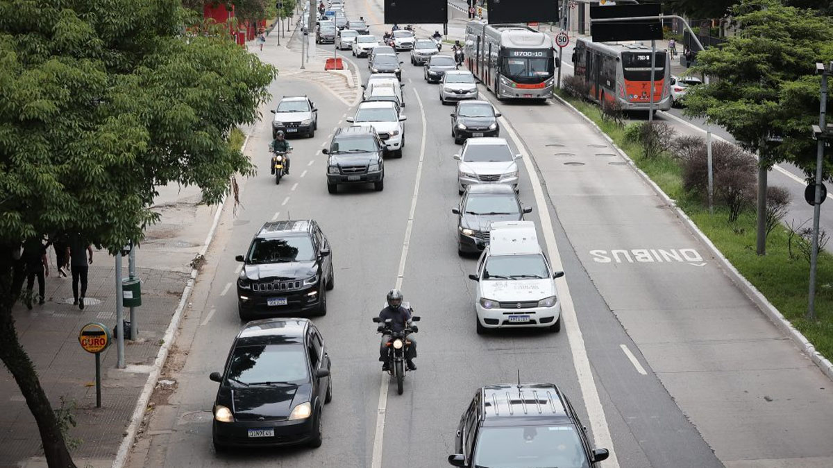 Para efeito de comparação, a Companhia de Engenharia de Tráfego (CET) registrou 1.149 km de congestionamento no dia 25 de fevereiro deste ano - Foto: Governo de São Paulo