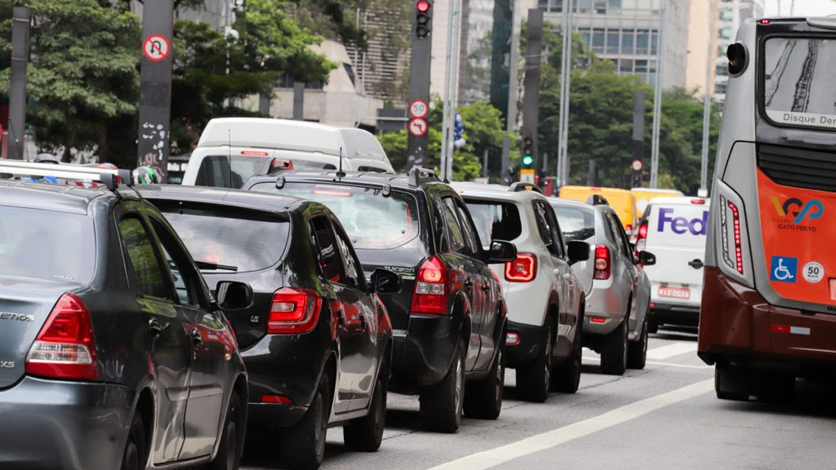 O marco máximo de lentidão na capital paulista permanece sendo o dia 5 de setembro de 2019, quando, às 18h30, os termômetros da mobilidade urbana atingiram a marca de 1.902 km - Foto: Governo de São Paulo